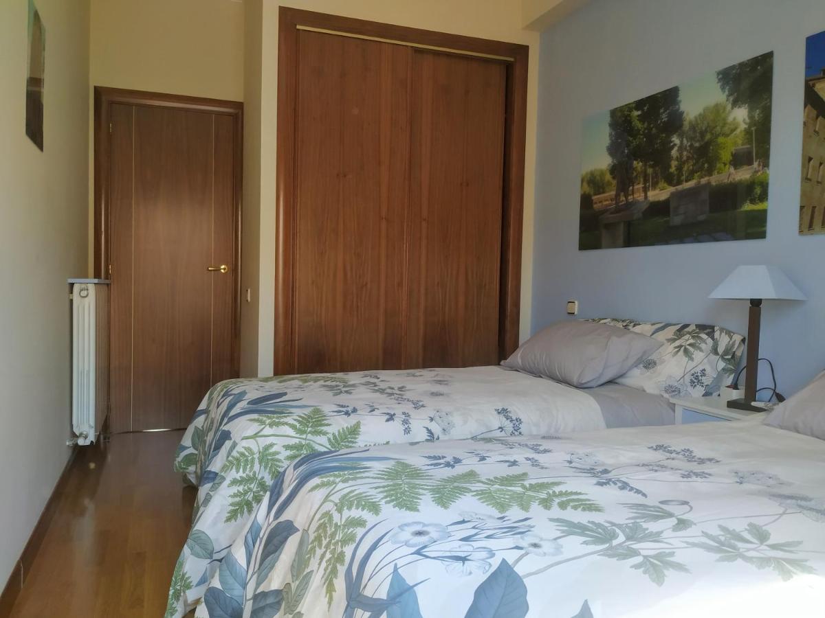 Penuelas 7 1º Apartment